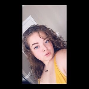 Meet your Posher, Brianna